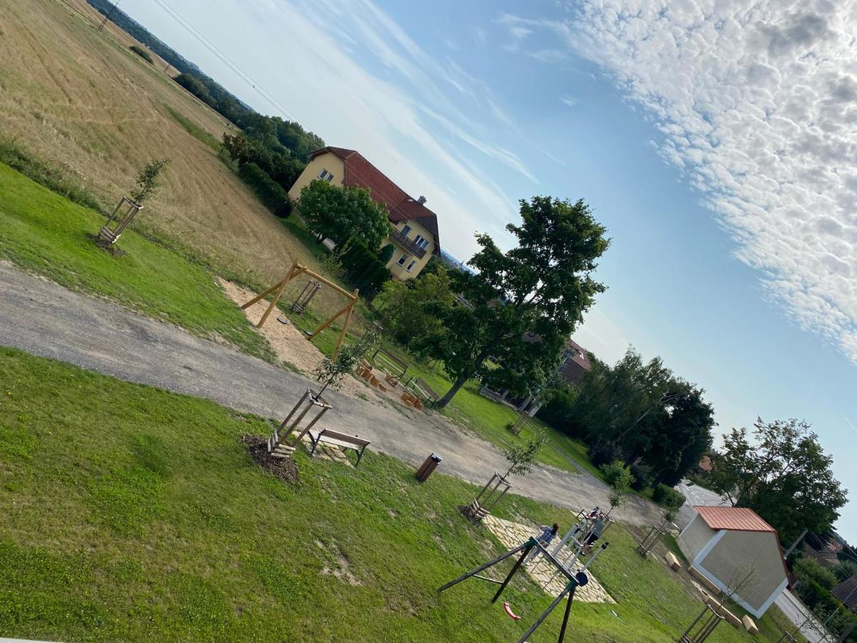 Penzion Rozkos Пругонице Экстерьер фото